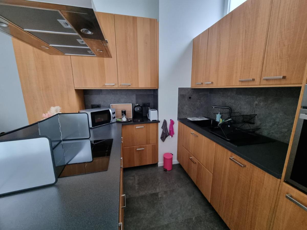 Bb Guesthouse Wezembeek-Oppem Exteriör bild